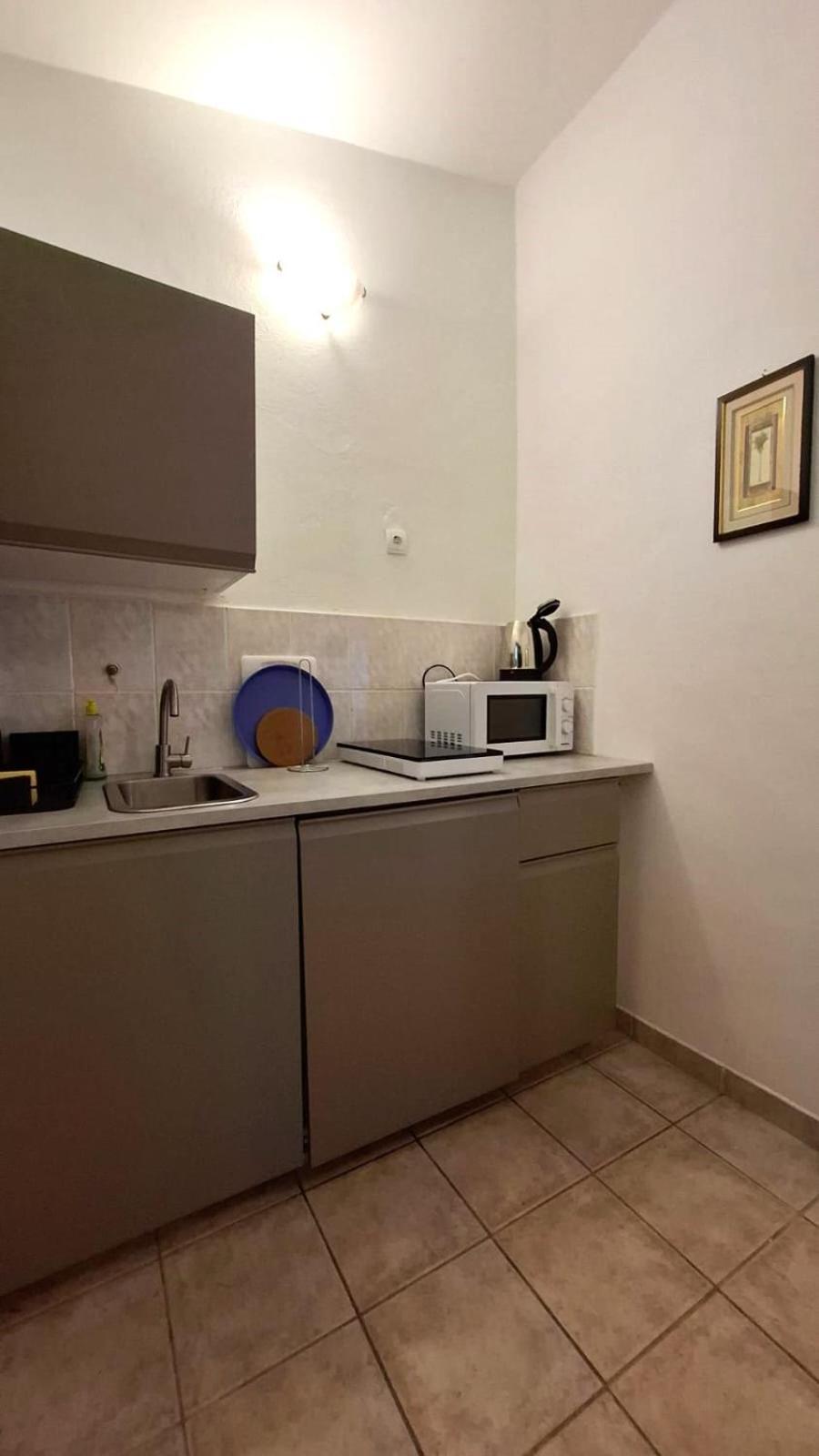 Apartman Karin Donji Karin Kültér fotó