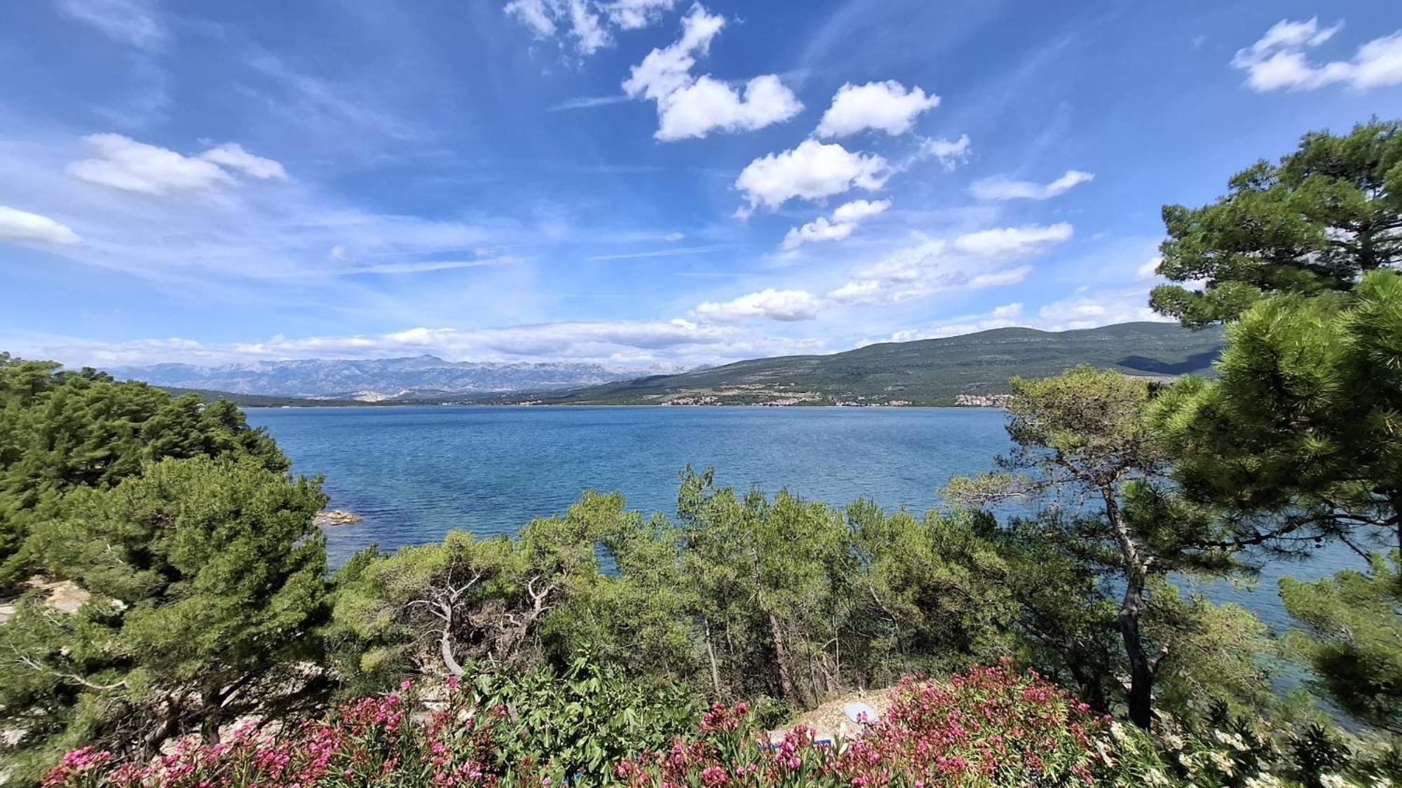 Apartman Karin Donji Karin Kültér fotó